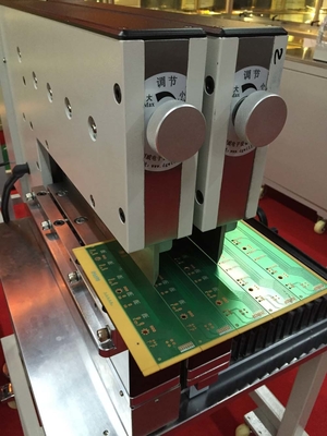 Κόψιμο του πάχους των 0,1 ~ 3,5 mm PCB V-Cutter Depaneling Machine