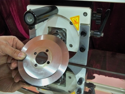 Μηχανή διαχωρισμού PCB με L460mm High Speed Cutter SKH-9