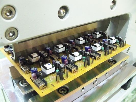 Πνευματικά κινούμενη μηχανή κοπής PCB σε V με ηλεκτρομαγνητικό έλεγχο βαλβίδας
