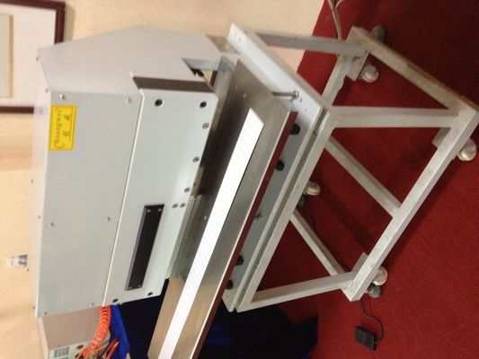 220V 50mm υψηλότερα συστατικά Β κόβουν τον άκαμπτο φραγμό των οδηγήσεων αλουμινίου PCB μηχανών