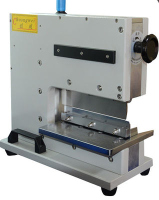 Πνευματικό PCB Depanelizer με στερεό πλαίσιο σιδήρου και 2 αιχμηρές γραμμικές λεπίδες