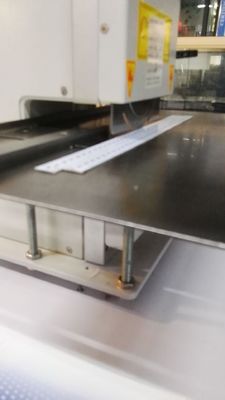 Επεξεργαστής διαχωρισμού πίνακα PCB V Cut Separator,V Groove PCB Depaneling για PCBA